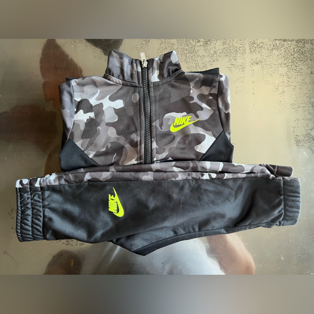 Nike Jogger Set